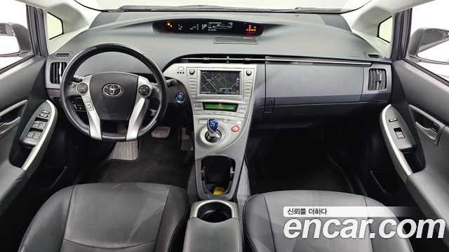 Toyota Prius 2012 — photo 7