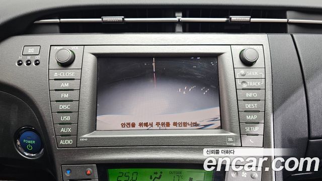 Toyota Prius 2012 — photo 15