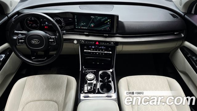 Kia Canival 2021 — photo 10
