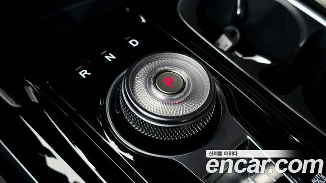 Kia Canival 2021 — photo 12