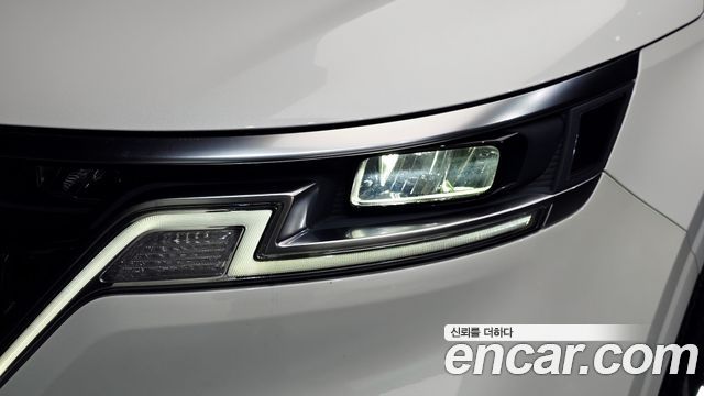 Kia Canival 2021 — photo 8