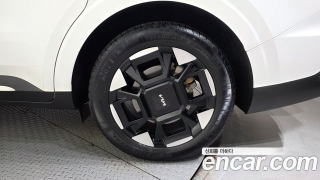 Kia Canival 2024 — photo 7