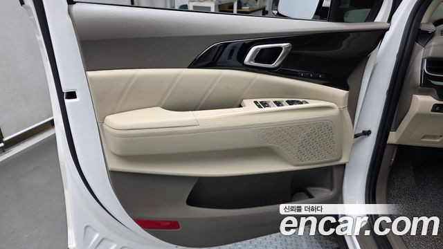 Kia Canival 2024 — photo 15