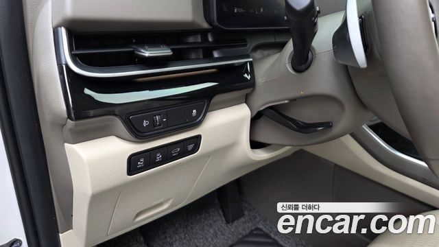 Kia Canival 2024 — photo 27