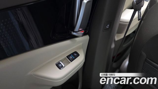 Kia Canival 2024 — photo 30