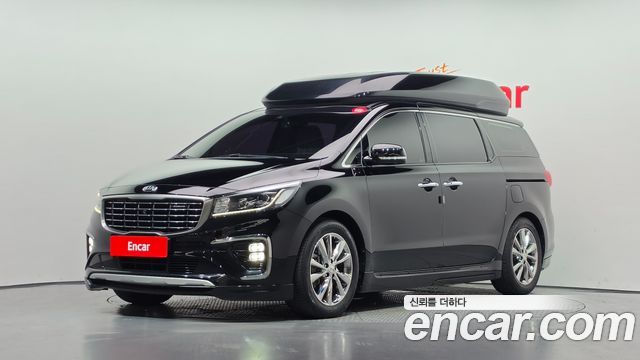 Kia Canival 2019 — photo 1