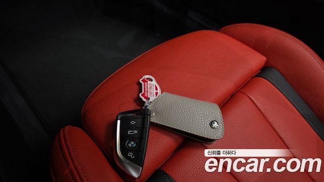 BMW 1-Series 2022 — photo 21