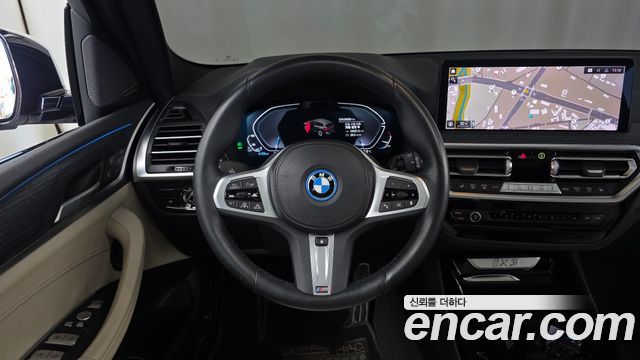 BMW iX3 2023 — photo 19