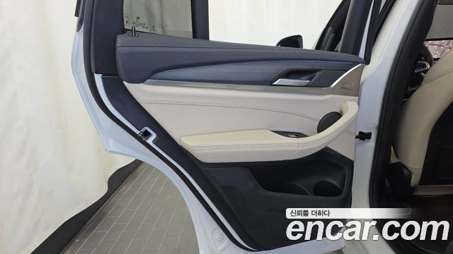 BMW iX3 2023 — photo 15