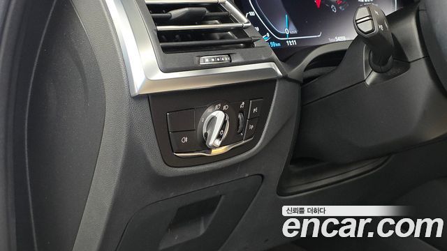 BMW iX3 2023 — photo 28