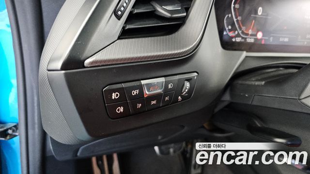 BMW 2-Series 2021 — photo 27