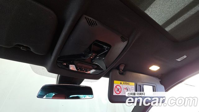 BMW 2-Series 2021 — photo 28