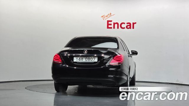 Mercedes-Benz C-Class 2016 — photo 4