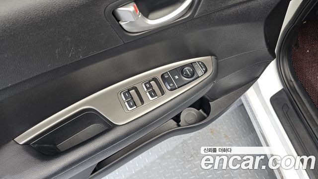 Kia K5 2020 — photo 19