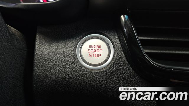 Kia K5 2020 — photo 24