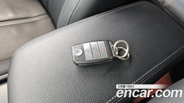 Kia K5 2020 — photo 33