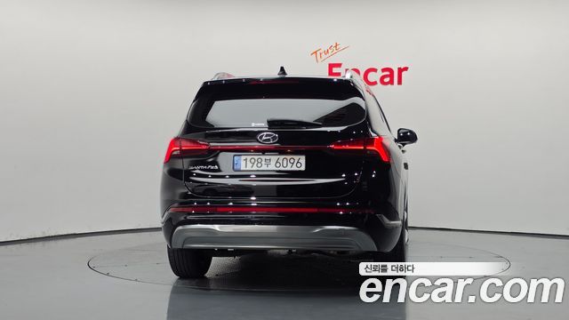 Hyundai Santafe 2023 — photo 4