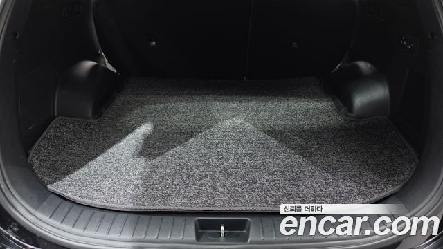 Hyundai Santafe 2023 — photo 25