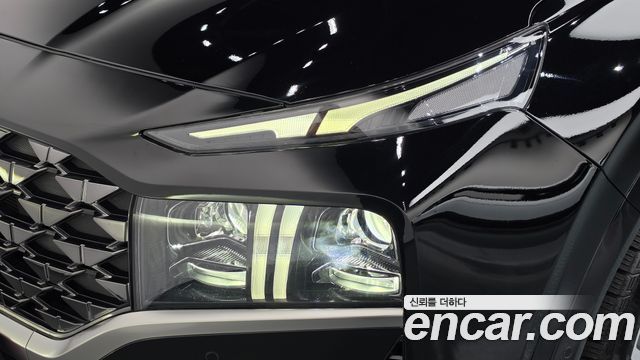 Hyundai Santafe 2023 — photo 8