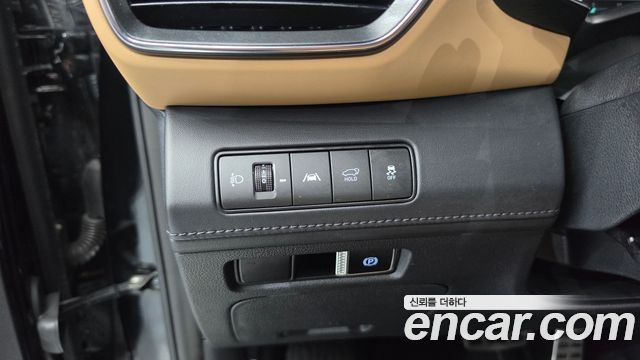 Hyundai Santafe 2023 — photo 28