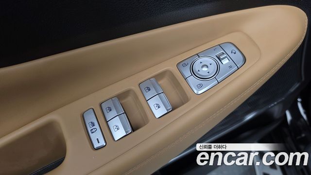 Hyundai Santafe 2023 — photo 30