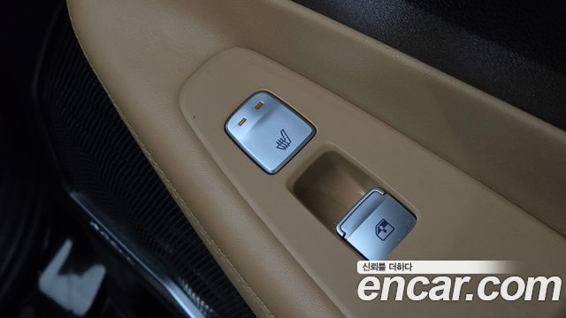 Hyundai Santafe 2023 — photo 40