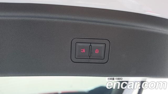 BYD Sealion 7  2027 — photo 24
