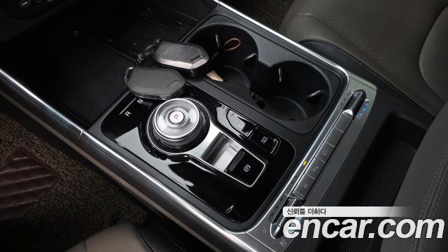 Kia Canival 2025 — photo 12