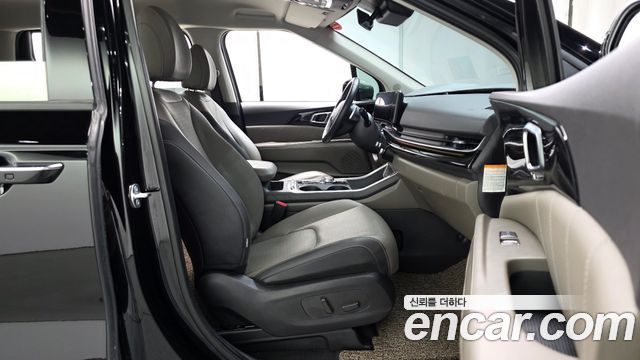 Kia Canival 2025 — photo 16