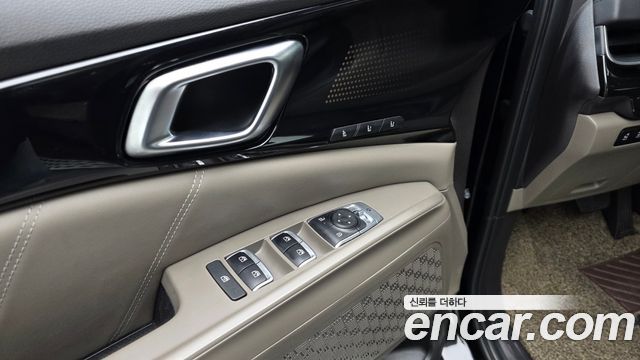 Kia Canival 2025 — photo 32