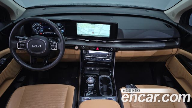 Kia Canival 2023 — photo 10