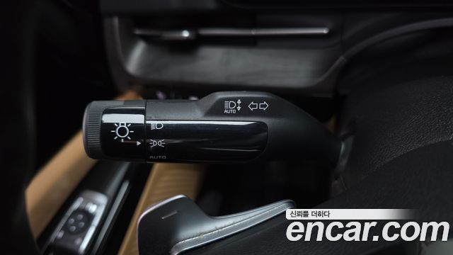 Kia Canival 2023 — photo 25