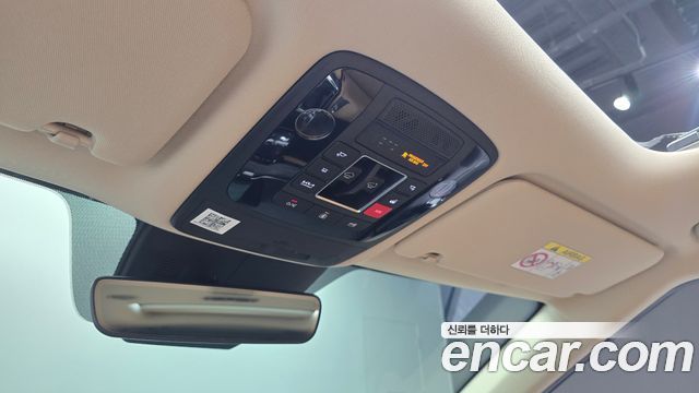 Kia Canival 2023 — photo 31