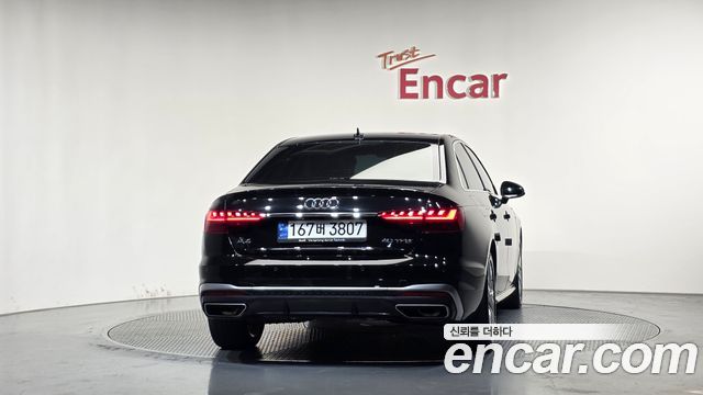 Audi A4 2020 — photo 4