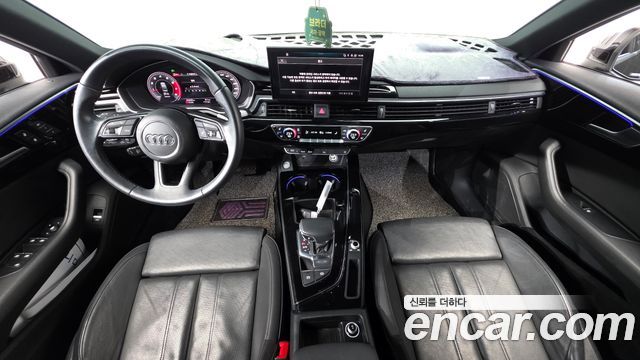 Audi A4 2020 — photo 10