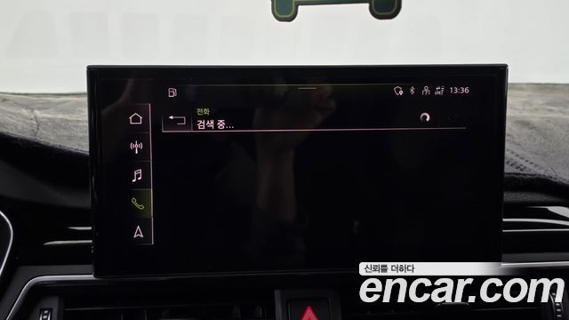 Audi A4 2020 — photo 28