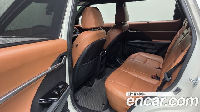 KG Mobility Torres 2023 — photo 18