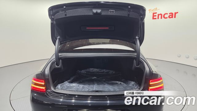 Genesis G80 2021 — photo 23