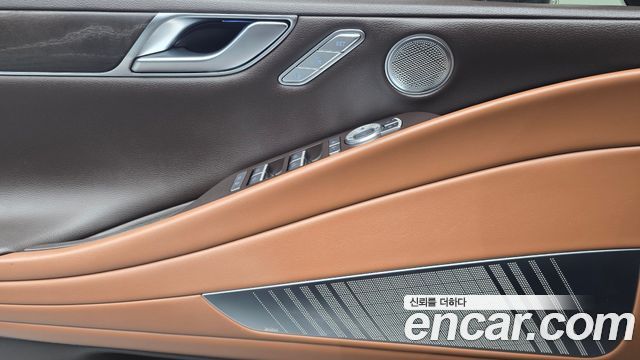 Genesis G80 2021 — photo 24