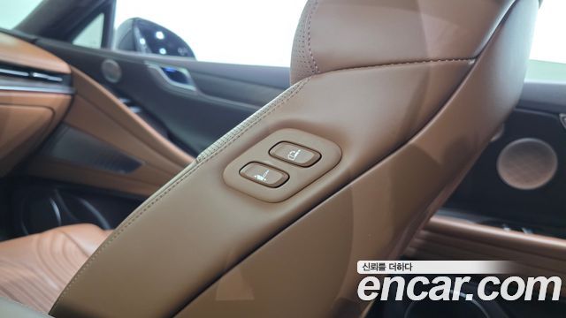 Genesis G80 2021 — photo 30