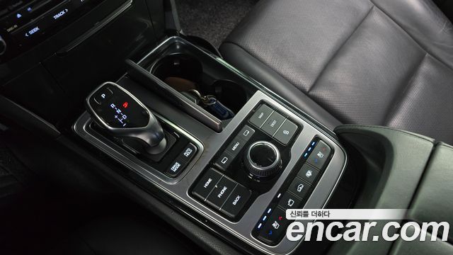 Hyundai Equus 2013 — photo 9