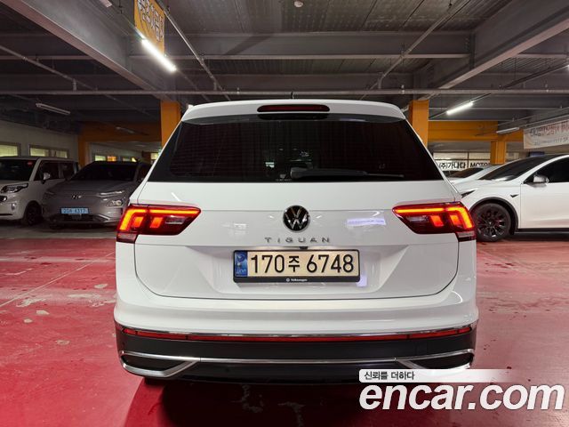 Volkswagen Tiguan 2023 — photo 3