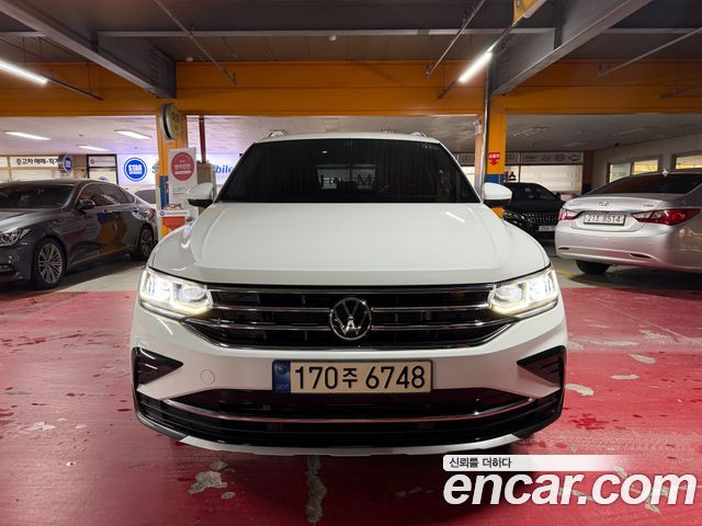 Volkswagen Tiguan 2023 — photo 4