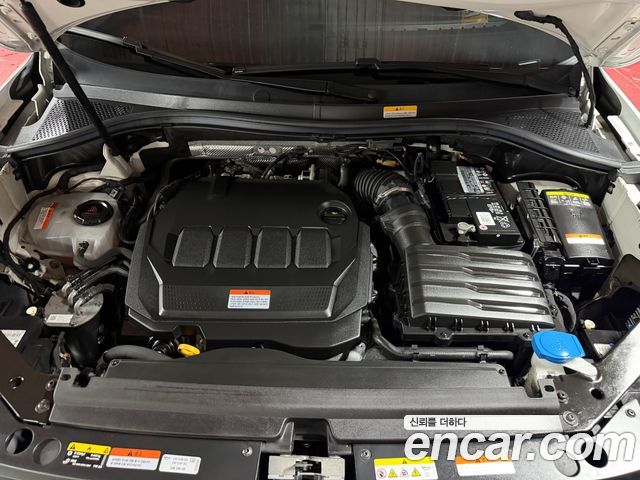 Volkswagen Tiguan 2023 — photo 6