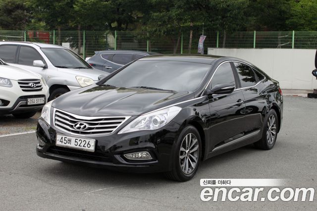 Hyundai Grandeur 2012 — photo 1