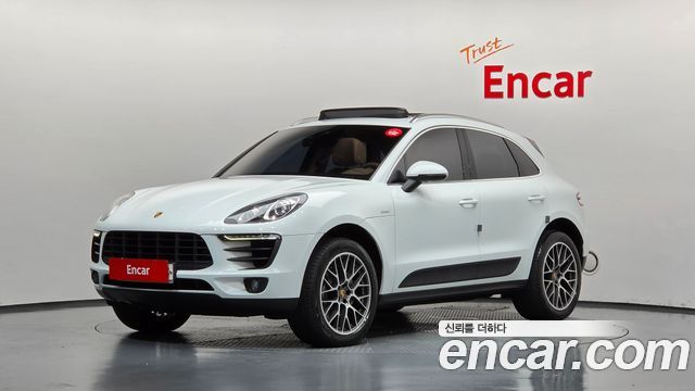 Porsche Macan 2017 — photo 1
