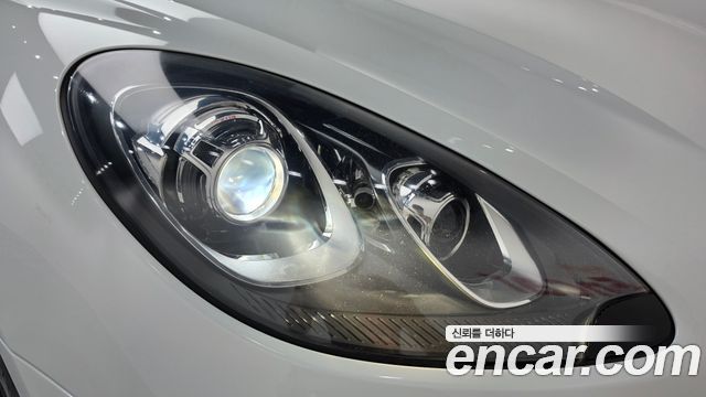 Porsche Macan 2017 — photo 8