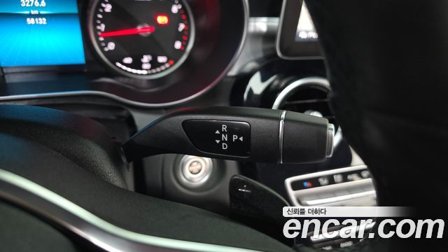 Mercedes-Benz C-Class 2020 — photo 12