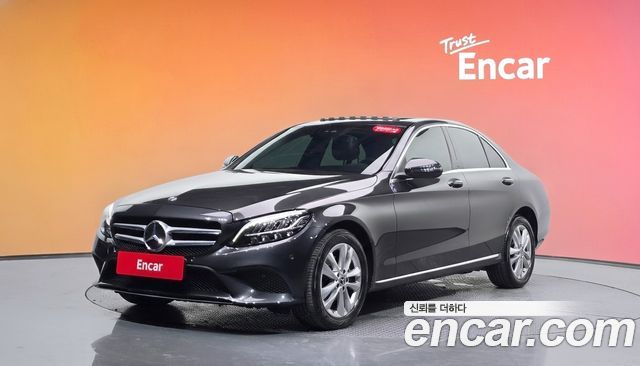 Mercedes-Benz C-Class 2020 — photo 1