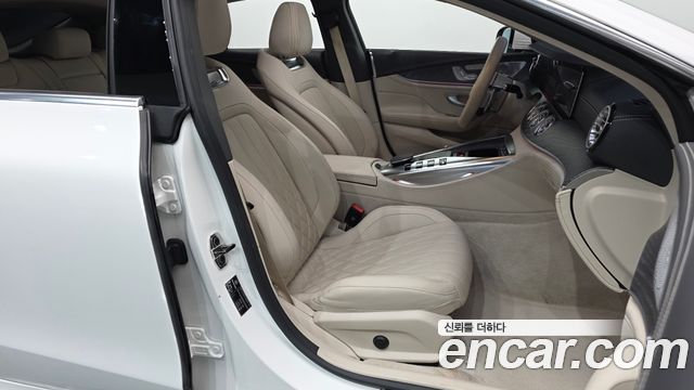 Mercedes-Benz AMG GT 2024 — photo 17